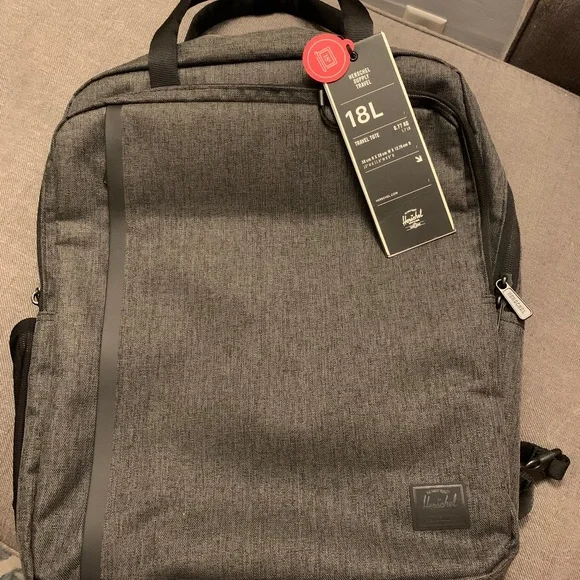 city adventurer backpack lululemon 20L Small Gabrielle Disney Shop Stock Alert Type:Brown Leather Flap